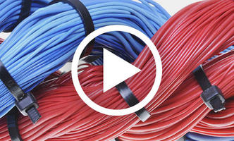 Управление кабелем и проводами в индустриальных применениях.